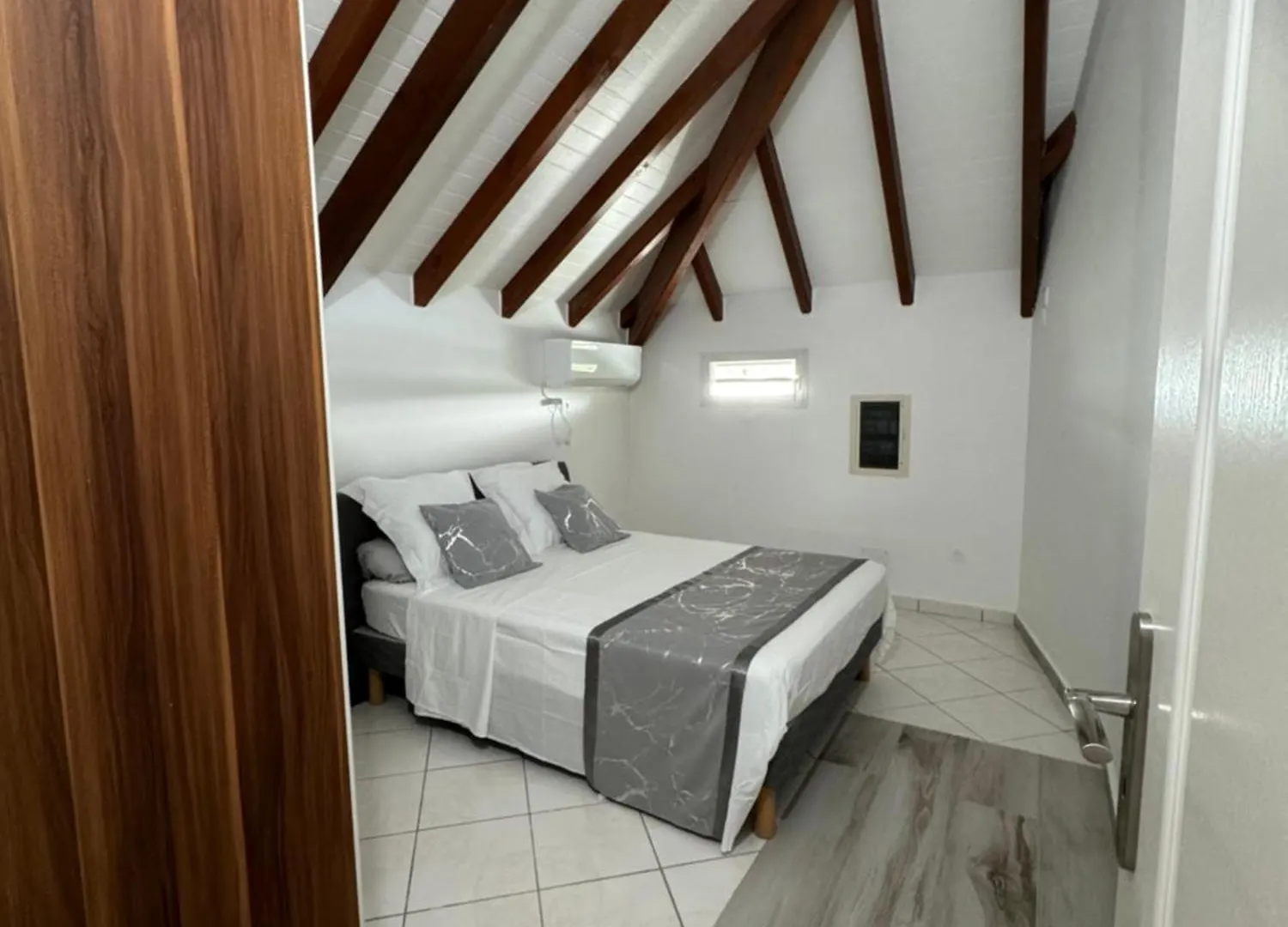 Residence Mirose Le Moule 0*,